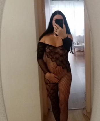 Анжела, 34